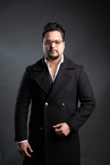 Headshot Photographer Mississauga